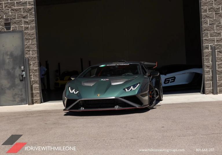 2023 Lamborghini Huracan STO Coupe's photo